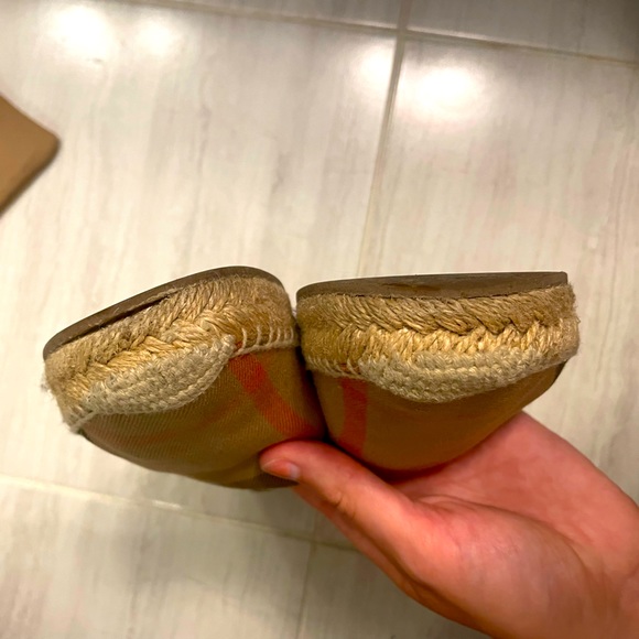 Burberry Hodgeson Espadrilles - Picture 3 of 7